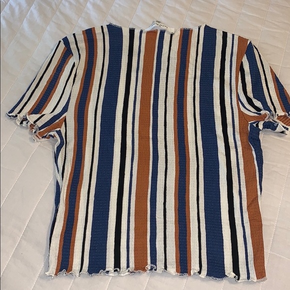 Stripped top - Picture 2 of 3